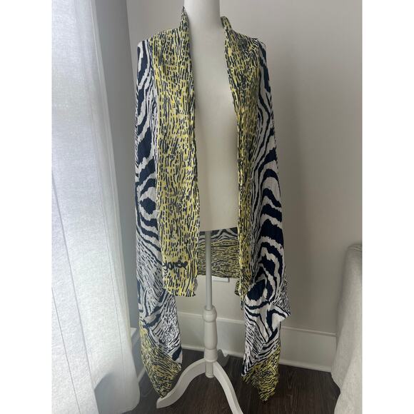 Diane Von Furstenburg Shawl Scarf Lightweight Navy White Yellow - Picture 1 of 8